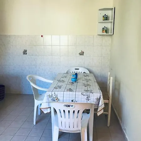 Rey Country House * 카스텔몰라